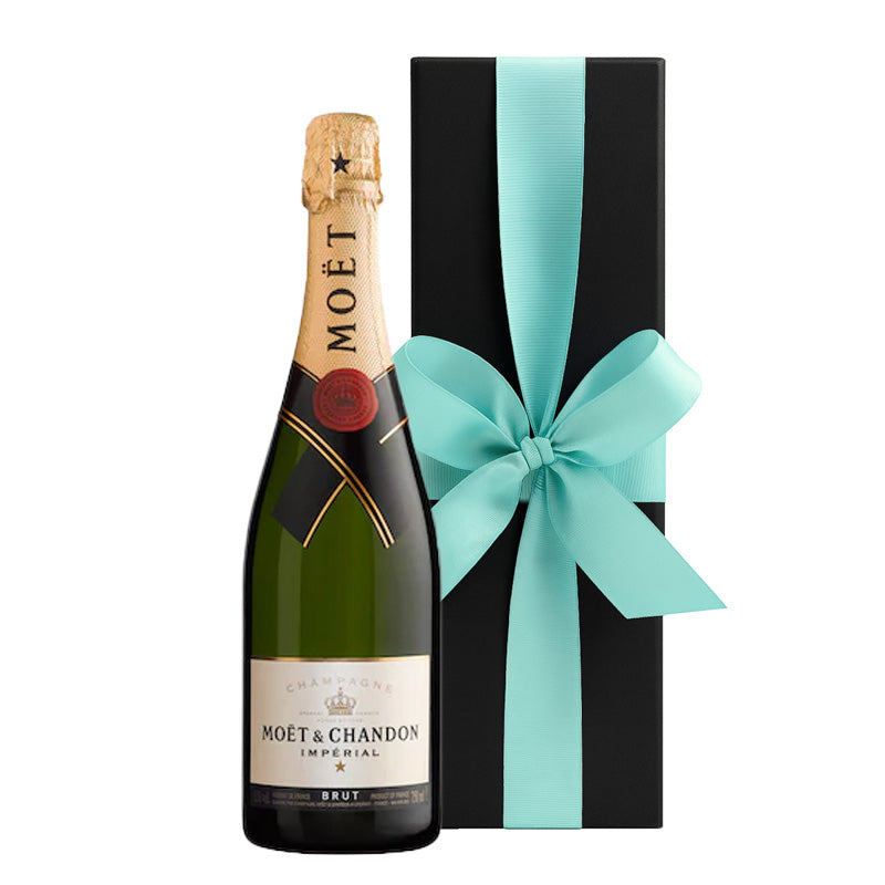 Moët & Chandon Brut Impérial Gift Box - 75cl – The Fulham Wine Company